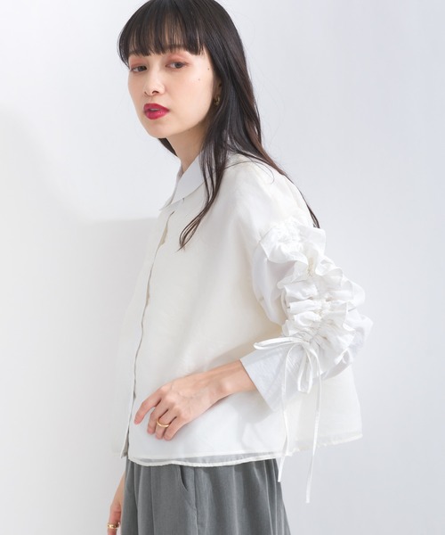 terrace(テラス)の「ドロストフリルスリーブシャツ(シャツ/ブラウス・レディース・グレイッシュベージュ/ブラック/オフホワイト・MEDIUM)」の13枚目の写真