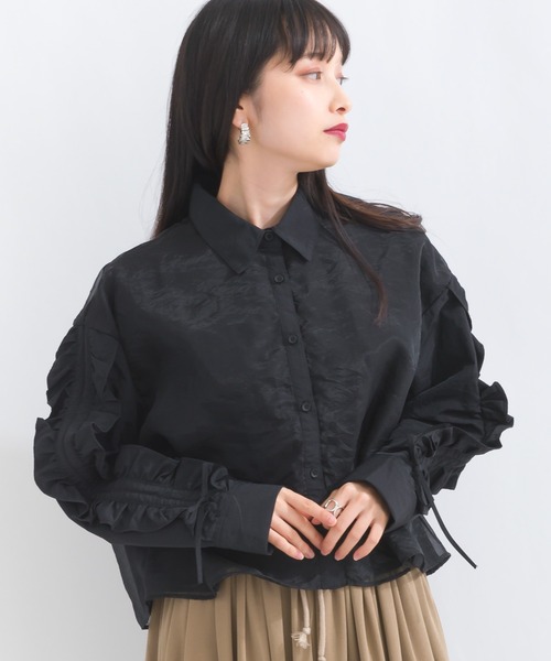 terrace(テラス)の「ドロストフリルスリーブシャツ(シャツ/ブラウス・レディース・グレイッシュベージュ/ブラック/オフホワイト・MEDIUM)」の18枚目の写真
