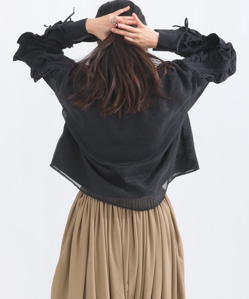 terrace(テラス)の「ドロストフリルスリーブシャツ(シャツ/ブラウス・レディース・グレイッシュベージュ/ブラック/オフホワイト・MEDIUM)」の20枚目の写真