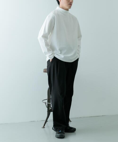 ITEMS URBANRESEARCH（アイテムズ アーバンリサーチ）の「発熱機能 ハイネックカットソー（Tシャツ/カットソー・メンズ・ホワイト/ブラック/その他1/モカ・SMALL/LARGE/MEDIUM）」の9枚目の写真