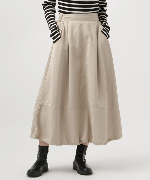 BAYFLOW（ベイフロー）の「[フレアとバルーンにシルエット変更可能]2WAYフレアスカート（スカート・レディース・ベージュ/ネイビー・FREE）」の2枚目の写真
