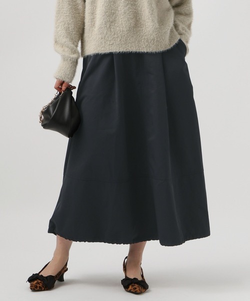 BAYFLOW（ベイフロー）の「[フレアとバルーンにシルエット変更可能]2WAYフレアスカート（スカート・レディース・ベージュ/ネイビー・FREE）」の9枚目の写真