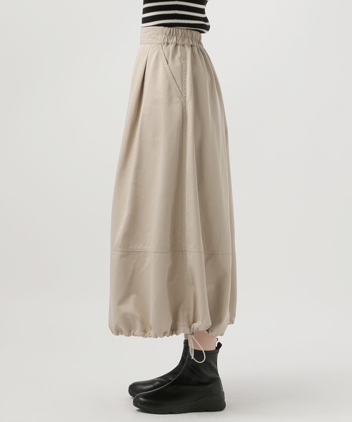 BAYFLOW（ベイフロー）の「[フレアとバルーンにシルエット変更可能]2WAYフレアスカート（スカート・レディース・ベージュ/ネイビー・FREE）」の18枚目の写真
