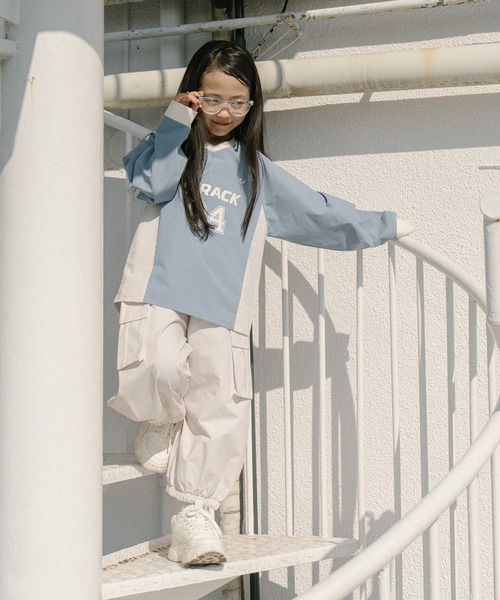 URBAN CHERRY(アーバンチェリー)の「ライトタフタカーゴパンツ(カーゴパンツ・キッズ・アイボリー/ピンク/ブラック・150cm/140cm/120cm/110cm/130cm)」の16枚目の写真