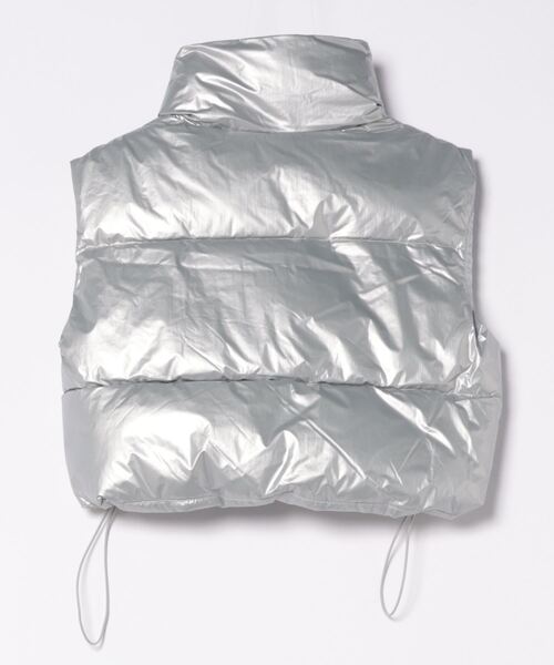 clear（クリア）の「メタリック中綿ショート丈ベス [小顔 甘辛コーデにも]≪2024AW新作≫（その他アウター・レディース・シルバー/アイボリー/ブラック・F）」の21枚目の写真