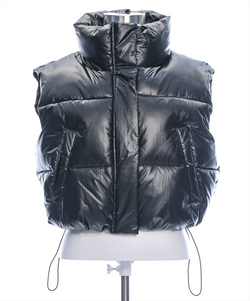 clear（クリア）の「メタリック中綿ショート丈ベス [小顔 甘辛コーデにも]≪2024AW新作≫（その他アウター・レディース・シルバー/アイボリー/ブラック・F）」の9枚目の写真