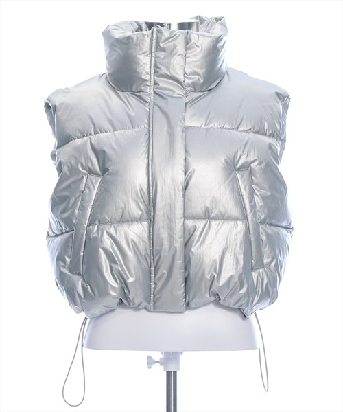 clear（クリア）の「メタリック中綿ショート丈ベス [小顔 甘辛コーデにも]≪2024AW新作≫（その他アウター・レディース・シルバー/アイボリー/ブラック・F）」の20枚目の写真