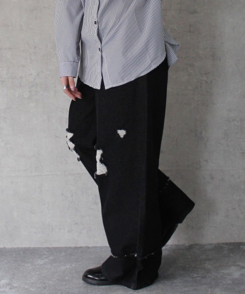SELECT LEVERY(セレクトリベリー)の「クラッシュダメージ加工リメイク風デニムワイドパンツ(デニムパンツ・レディース・ライトグレー/ライトブルー/ホワイト/ブラック系その他・X-LARGE/LARGE/MEDIUM/SMALL)」の16枚目の写真