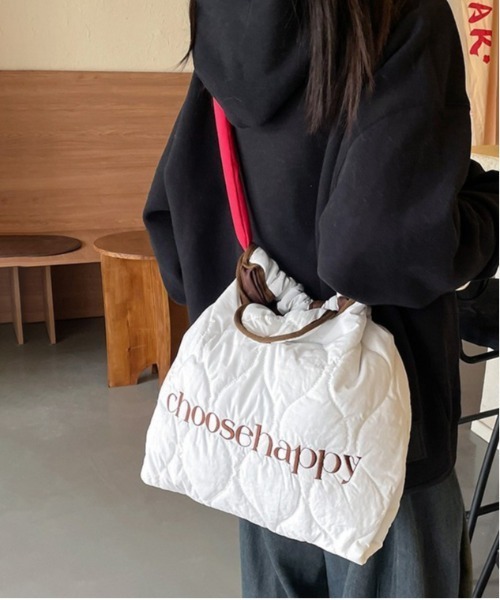 FREE STYLISTS(フリー スタイリスト)の「キルティング パデッド トートバッグ 軽量 トラベルバッグ 大容量 ボストン キャリーオン/2way(ボストンバッグ・レディース・ブラック/オフホワイト/ブラウン・FREE)」の15枚目の写真