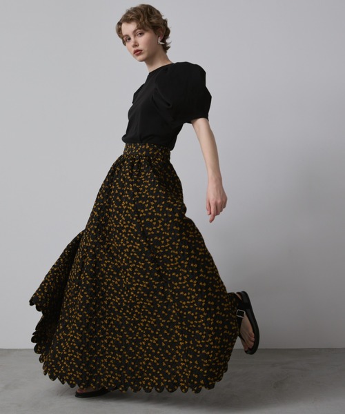 フラワージャガードスカラップスカート（スカート）｜PERNA（ペルナ