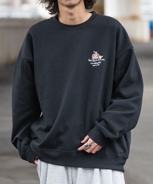 Mark Gonzales（マーク・ゴンザレス）の「【ba】JOHN'S CLOSET別注 〔MARK GONZALES ARTWORK COLLECTION / マーク ゴンザレス〕アソートアート プリント ビッグシルエット クルーネックスウェット（スウェット・メンズ・ホワイト系1/ホワイト系2/ホワイト系3/ブラック系1/ブラック系2/ブラック系3/ライトグレー系1/ライトグレー系2/ブラック系4/ライトグレー系3/ホワイト系4/ライトグレー系4・MEDIUM/LARGE）」の22枚目の写真