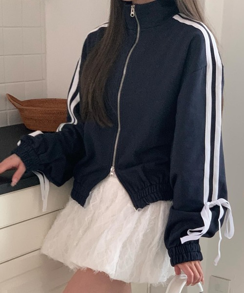 LYEON(リヨン)の「袖リボンラインダブルジップスウェットブルゾン 裏起毛(ブルゾン・レディース・グレー/ネイビー/ブラウン・FREE)」の3枚目の写真