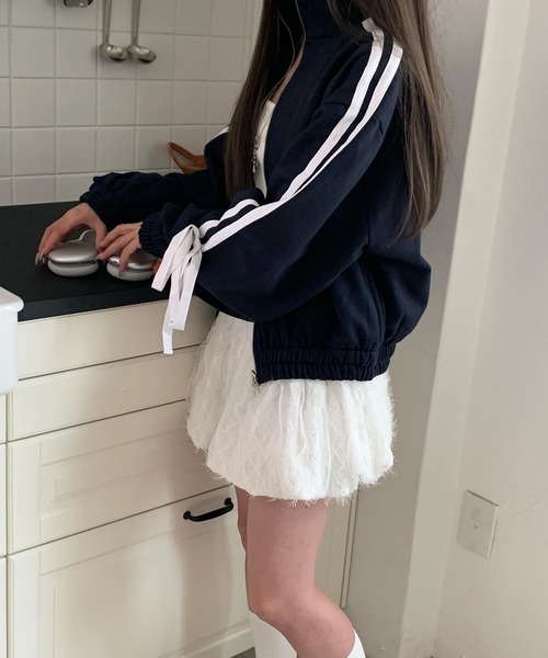 LYEON(リヨン)の「袖リボンラインダブルジップスウェットブルゾン 裏起毛(ブルゾン・レディース・グレー/ネイビー/ブラウン・FREE)」の19枚目の写真