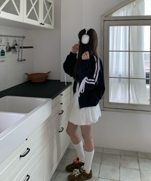 LYEON(リヨン)の「袖リボンラインダブルジップスウェットブルゾン 裏起毛(ブルゾン・レディース・グレー/ネイビー/ブラウン・FREE)」の20枚目の写真