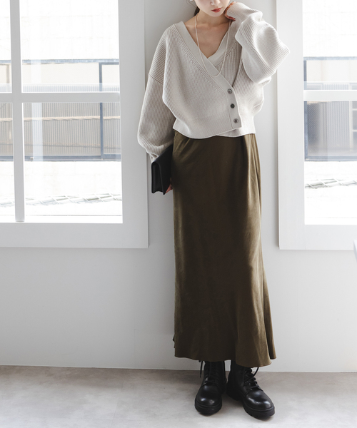 Noble（ノーブル）の「ワイドVネックフィブリルキャミワンピース