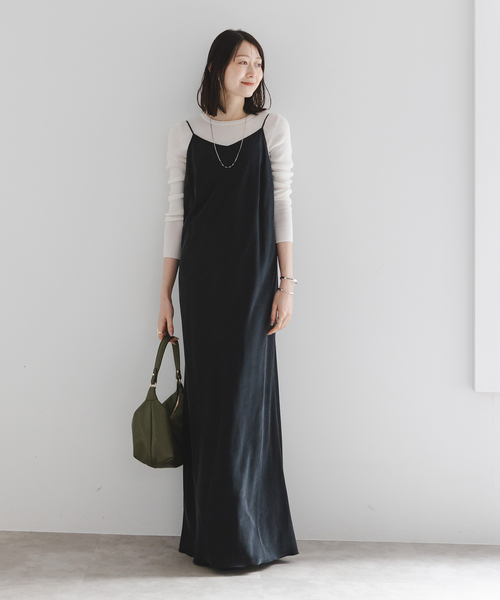 Noble（ノーブル）の「ワイドVネックフィブリルキャミワンピース