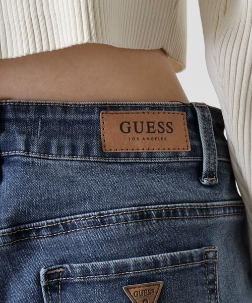 Guess（ゲス）の「GUESS Ultra Ankle Skinny LADIES DENIM PANTS ウルトラアンクルスキニー（デニムパンツ・レディース・ダークインディゴブルー・25inch/26inch/27inch/28inch）」の2枚目の写真