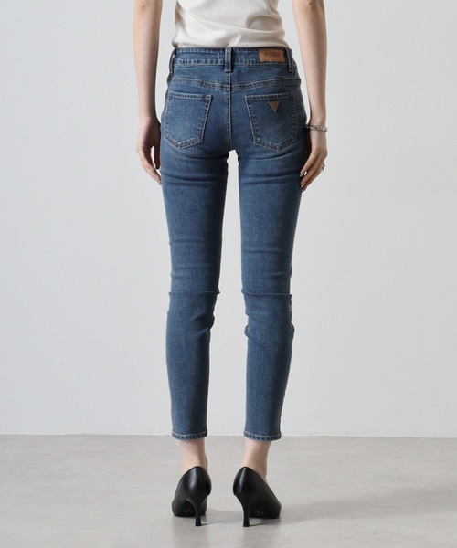 Guess（ゲス）の「GUESS Ultra Ankle Skinny LADIES DENIM PANTS ウルトラアンクルスキニー（デニムパンツ・レディース・ダークインディゴブルー・25inch/26inch/27inch/28inch）」の22枚目の写真