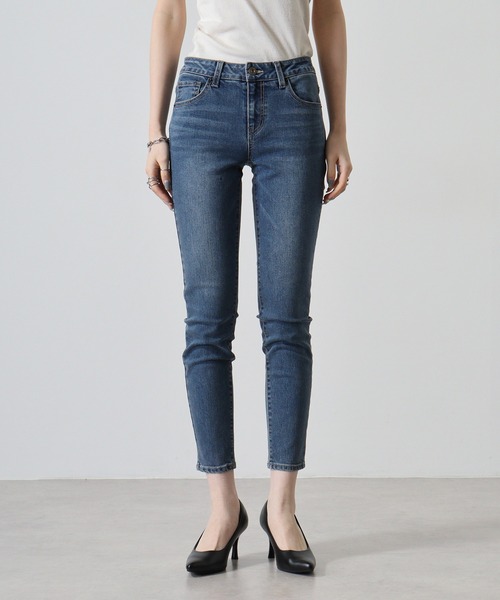Guess（ゲス）の「GUESS Ultra Ankle Skinny LADIES DENIM PANTS ウルトラアンクルスキニー（デニムパンツ・レディース・ダークインディゴブルー・25inch/26inch/27inch/28inch）」の20枚目の写真
