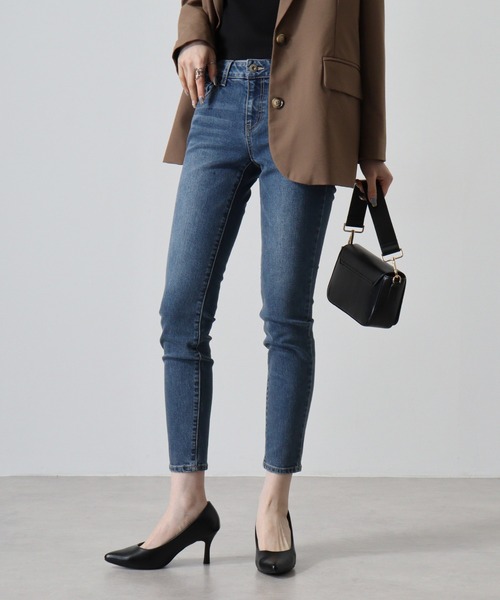 Guess（ゲス）の「GUESS Ultra Ankle Skinny LADIES DENIM PANTS ウルトラアンクルスキニー（デニムパンツ・レディース・ダークインディゴブルー・25inch/26inch/27inch/28inch）」の16枚目の写真