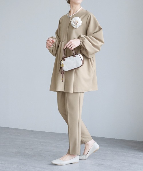 reca（レカ）の「ペプラムジャケット×テーパードパンツ２点セット（スーツセット・レディース・ブラック/ネイビー/グレイッシュベージュ/ベージュ・S/M/L/XL）」の21枚目の写真