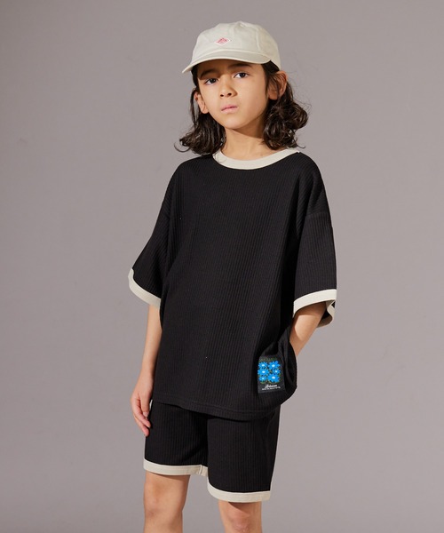 PAIRMANON STREET（ペアマノンストリート）の「【PAIRMANON STREET】ワッフル 配色 ワンポイント 半袖 セットアップ（セットアップ・キッズ・ブラック/ライトベージュ/ネイビー/イエロー/グリーン・100/150/140/130/90/120/110/160）」の6枚目の写真