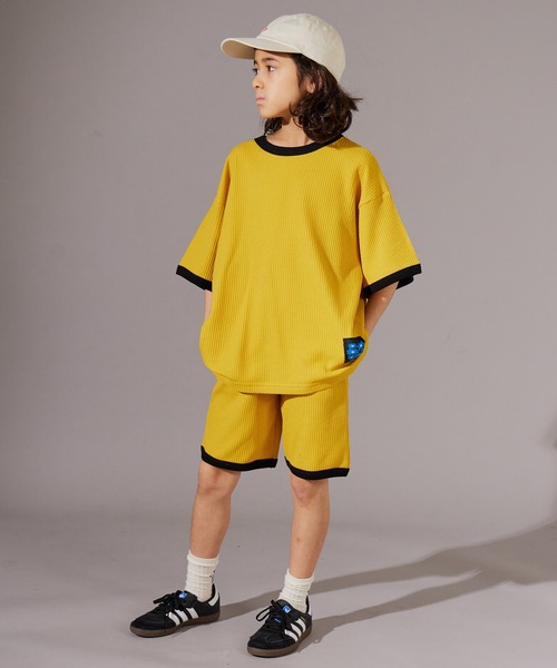 PAIRMANON STREET（ペアマノンストリート）の「【PAIRMANON STREET】ワッフル 配色 ワンポイント 半袖 セットアップ（セットアップ・キッズ・ブラック/ライトベージュ/ネイビー/イエロー/グリーン・100/150/140/130/90/120/110/160）」の14枚目の写真