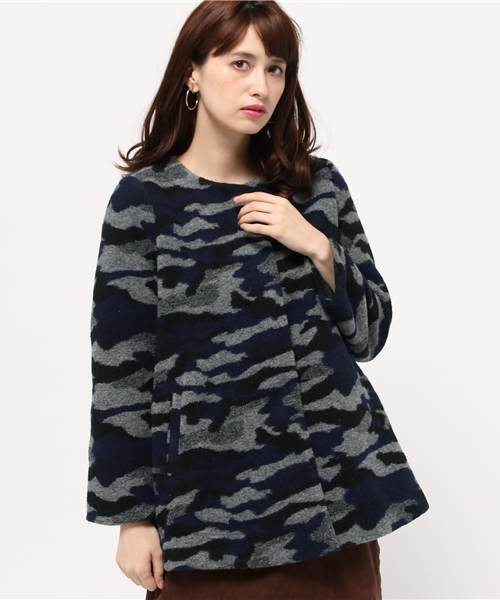 ROSE BUD（ローズバッド）の「LC-15214 CAMOUFLAGE SLIVER NO COLLAR COAT（ノーカラージャケット・レディース・オリーブドラブ/ネイビー・1/2）」の2枚目の写真