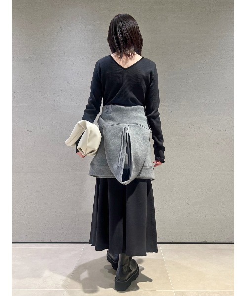 Mila Owen(ミラオーウェン)の「肩パッド付フレアナローワッフルワンピース(ワンピース・レディース・ベージュ/ブラック/その他・0/1)」の15枚目の写真