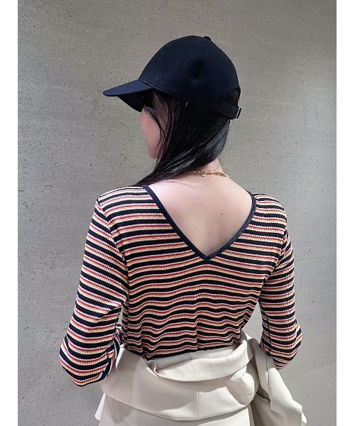 Mila Owen(ミラオーウェン)の「肩パッド付フレアナローワッフルワンピース(ワンピース・レディース・ベージュ/ブラック/その他・0/1)」の17枚目の写真