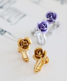 niko and...（ニコアンド）の「Made in Japan バラモチーフイヤリング（イヤリング）」