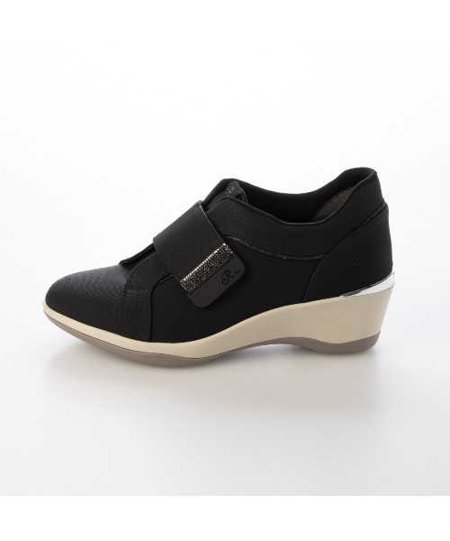 Riz raffinee(リズラフィーネ)の「ヒールアップベルトスニーカー(スニーカー・レディース・ベージュ系その他7/アイボリー/ブラック・24.5cm/24cm/23.5cm/23cm/22.5cm)」の18枚目の写真