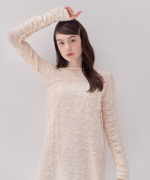muguet(ミュゲ)の「ビジューシアートップス(Tシャツ/カットソー・レディース・アイボリー/ブラック/ベージュ/ピンク・FREE)」の9枚目の写真