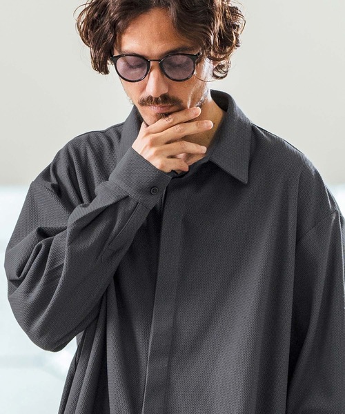 Magine(マージン)の「ms5977- Deformed Waffle Jacquard Fly Front Design Shirts 比翼シャツ(シャツ/ブラウス・メンズ・ブラック/ホワイト/チャコール・44/46/48)」の4枚目の写真