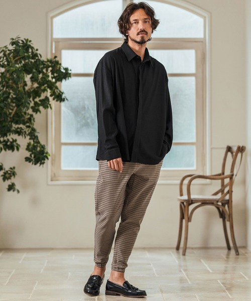 Magine(マージン)の「ms5977- Deformed Waffle Jacquard Fly Front Design Shirts 比翼シャツ(シャツ/ブラウス・メンズ・ブラック/ホワイト/チャコール・44/46/48)」の19枚目の写真