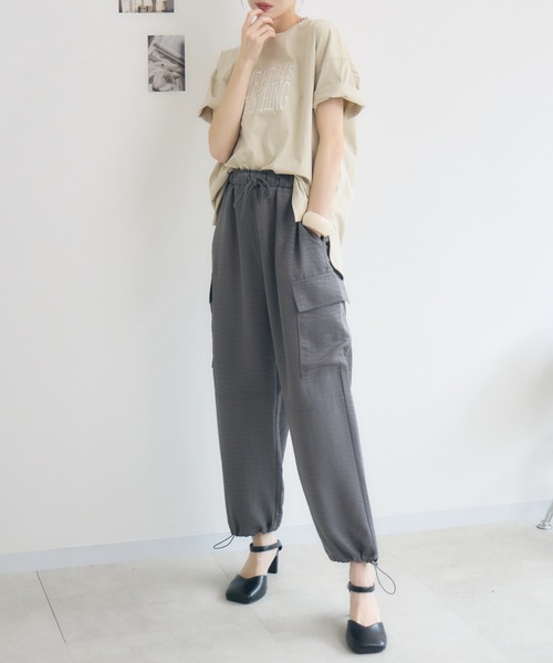 RU.TI.LE(ルチル)の「【RU.TI.LE】ウェーブロゴ刺繍T(Tシャツ/カットソー・レディース・ブラック/ベージュ/ホワイト・MEDIUM)」の19枚目の写真