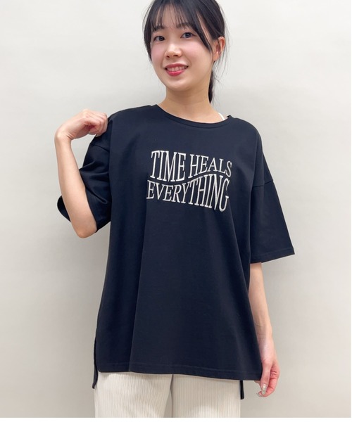 RU.TI.LE(ルチル)の「【RU.TI.LE】ウェーブロゴ刺繍T(Tシャツ/カットソー・レディース・ブラック/ベージュ/ホワイト・MEDIUM)」の7枚目の写真