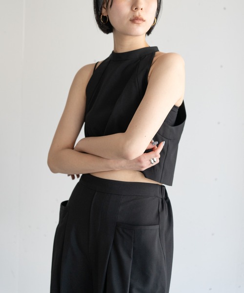 hwyl(ヒュイル)の「【2点セット】ホルタービスチェセットアップ(つなぎ/オールインワン・レディース・アッシュグレー/ブラック・SMALL/MEDIUM)」の6枚目の写真