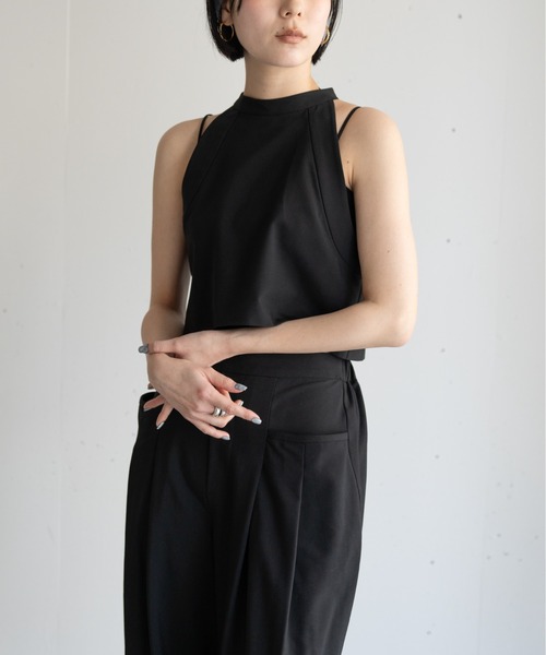 hwyl(ヒュイル)の「【2点セット】ホルタービスチェセットアップ(つなぎ/オールインワン・レディース・アッシュグレー/ブラック・SMALL/MEDIUM)」の7枚目の写真