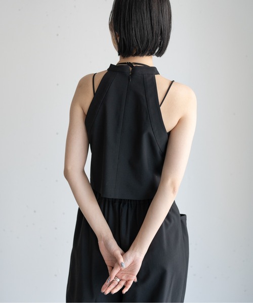hwyl(ヒュイル)の「【2点セット】ホルタービスチェセットアップ(つなぎ/オールインワン・レディース・アッシュグレー/ブラック・SMALL/MEDIUM)」の8枚目の写真