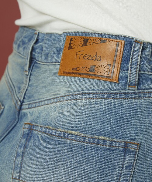 Freada（フリーダ）の「Freada/フリーダ フラワー刺繍ワイドデニム（デニムパンツ・レディース・ブルー・ﾌﾘ-）」の18枚目の写真