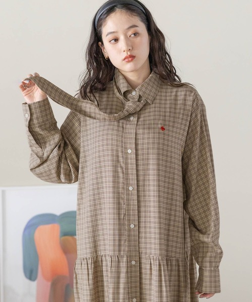 POLO BCS（ポロ ビーシーエス）の「＜POLO BCS/ポロ・ビーシーエス＞別注ネクタイシャツワンピース（ワンピース・レディース・ネイビー/ベージュ・FREE）」の11枚目の写真