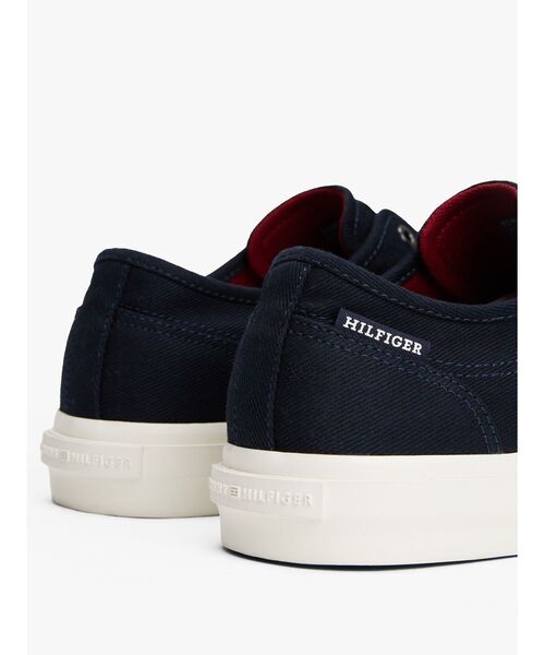 TOMMY HILFIGER（トミーヒルフィガー）の「オックスフォードツイルロートップスニーカー（スニーカー・メンズ・ホワイト/レッド/グリーン/ネイビー・28cm/27.5cm/26cm/26.5cm/25cm）」の9枚目の写真