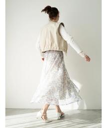 メッシュフラワーフレアスカート《2025spring catalog item》