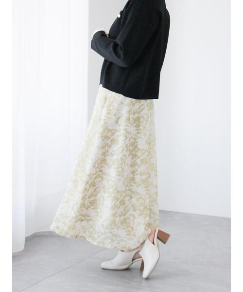 Te chichi TERRASSE(テチチテラス)の「メッシュフラワーフレアスカート《2025spring catalog item》(スカート・レディース・ブルー/ネイビー/グリーン・F)」の9枚目の写真