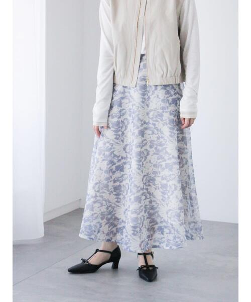 Te chichi TERRASSE(テチチテラス)の「メッシュフラワーフレアスカート《2025spring catalog item》(スカート・レディース・ブルー/ネイビー/グリーン・F)」の16枚目の写真