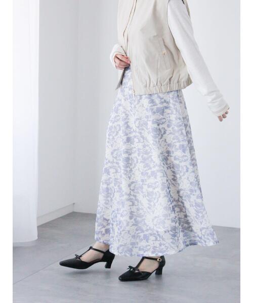 Te chichi TERRASSE(テチチテラス)の「メッシュフラワーフレアスカート《2025spring catalog item》(スカート・レディース・ブルー/ネイビー/グリーン・F)」の17枚目の写真