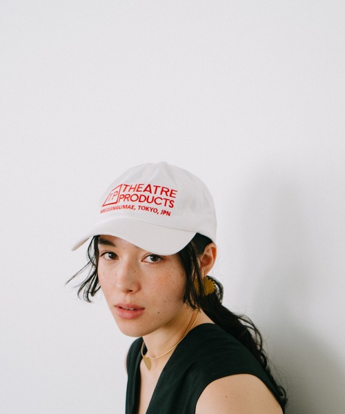 THEATRE PRODUCTS(シアタープロダクツ)の「THEATREPRODUCTSロゴ刺繍コットンキャップ(キャップ・レディース・ホワイト/ネイビー・FREE)」の20枚目の写真