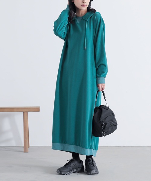 n'OrLABEL(ノアールレーベル)の「裏毛パーカーワンピース(ワンピース・レディース・オートミール/グリーン/ネイビー・2/1)」の22枚目の写真