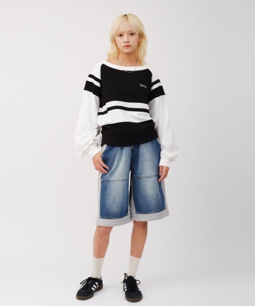 atmos pink(アトモスピンク)の「atmos pink Bell Sleeves Line Sweatshirt / アトモス ピンク ベル スリーブ ライン スウェットシャツ(スウェット・レディース・ブラック/イエロー/ピンク・FREE)」の4枚目の写真